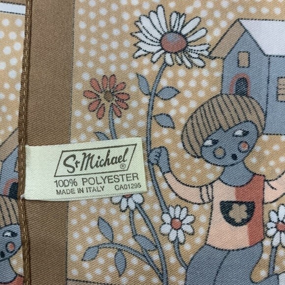St, Michael polyester Italian made scarf - Picture 3 of 3